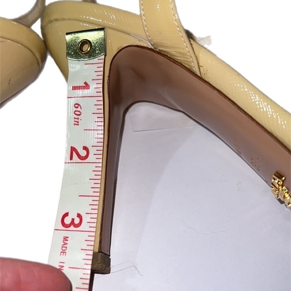 EUC Authentic Prada Bow Strappy Platform Beige Patent Heels Made in Italy 38.5 - Picture 15 of 15